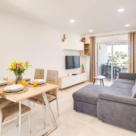 Renovated 2bd Ac Wi-fi Pool 350m
